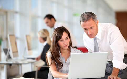 首席設計師和主任設計師有什么區(qū)別？-十大獵頭公司【高邦獵頭】