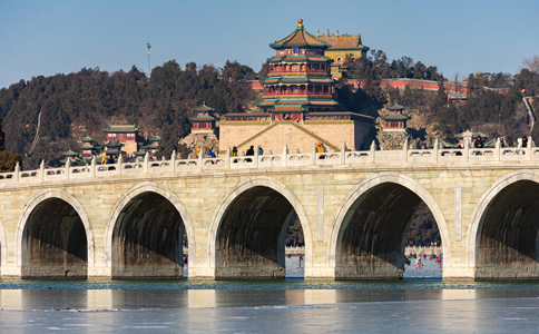 2024昆明教育行業(yè)有哪些靠譜的獵頭公司？