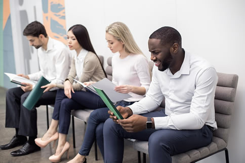 如何讓獵頭公司發(fā)現(xiàn)你？